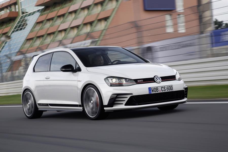  Volkswagen Golf GTi Clubsport Edition 40 2016 года  (фото 15 из 15)